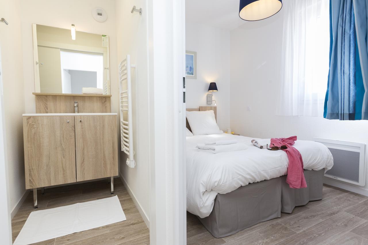 Residence Prestige Odalys Le Domaine Des Pins นัวร์มูติเย-ออง-ลิล ภายนอก รูปภาพ