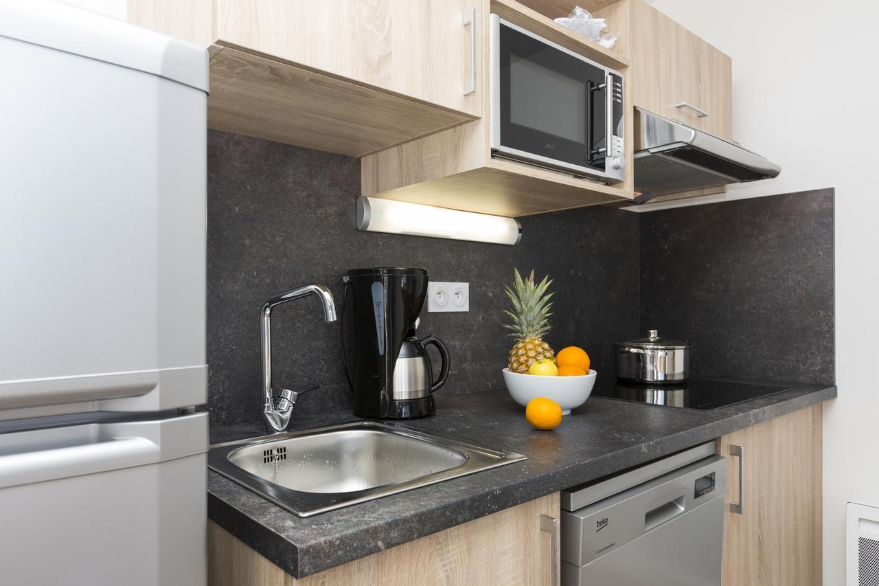 Residence Prestige Odalys Le Domaine Des Pins นัวร์มูติเย-ออง-ลิล ภายนอก รูปภาพ