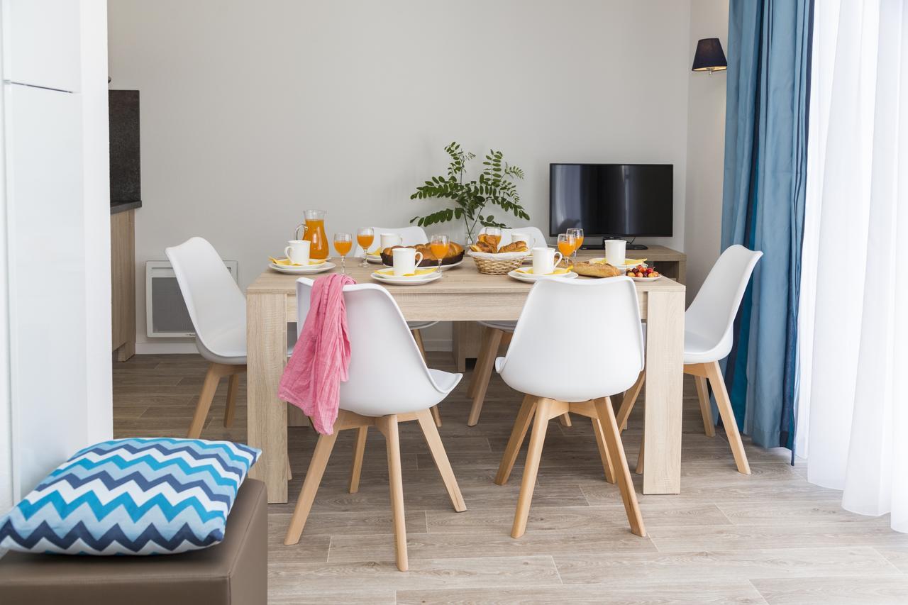 Residence Prestige Odalys Le Domaine Des Pins นัวร์มูติเย-ออง-ลิล ภายนอก รูปภาพ